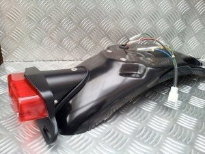 Short Rear Mudguard & Light